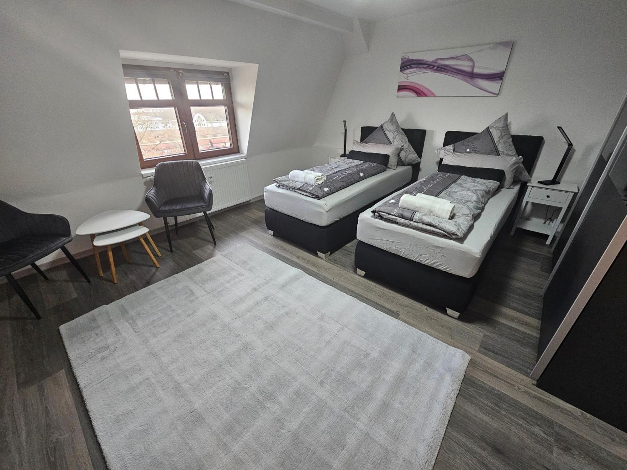 Suite Dari Bernburg Exterior photo