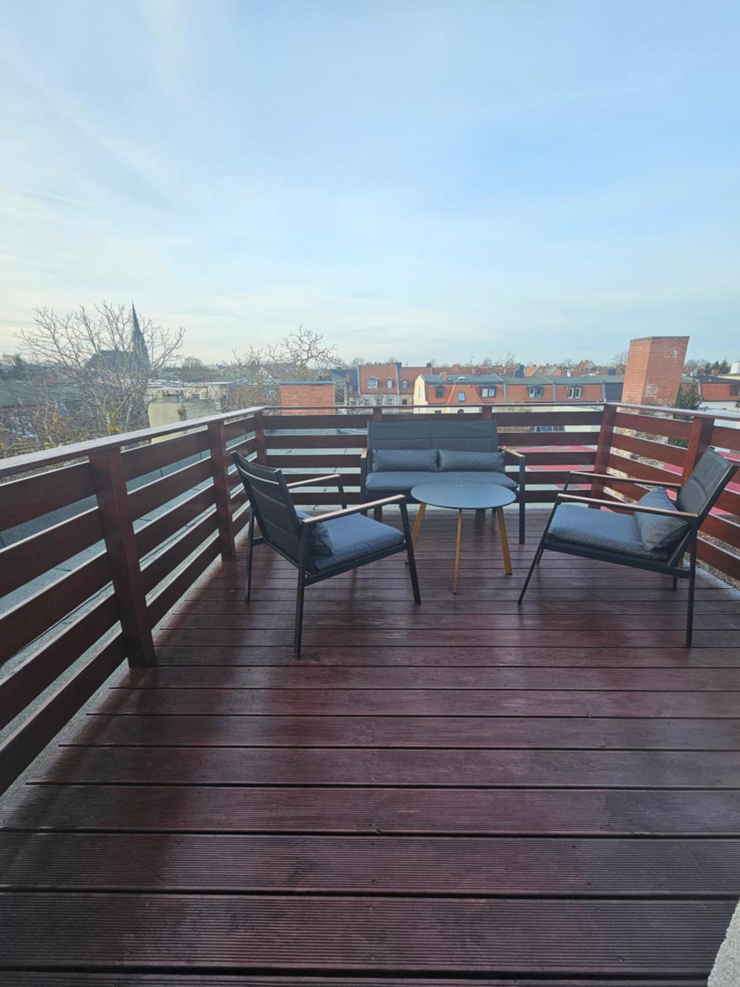 Suite Dari Bernburg Exterior photo